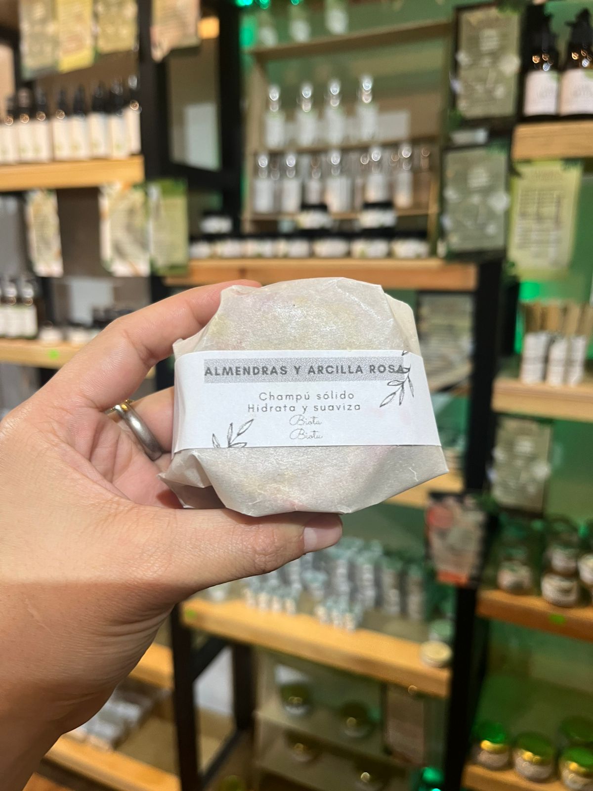 Champú De Almendras Y Arcilla Rosa