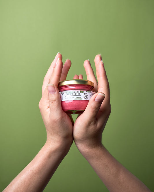 Exfoliante Facial Granada Con Acido Hiauluronico